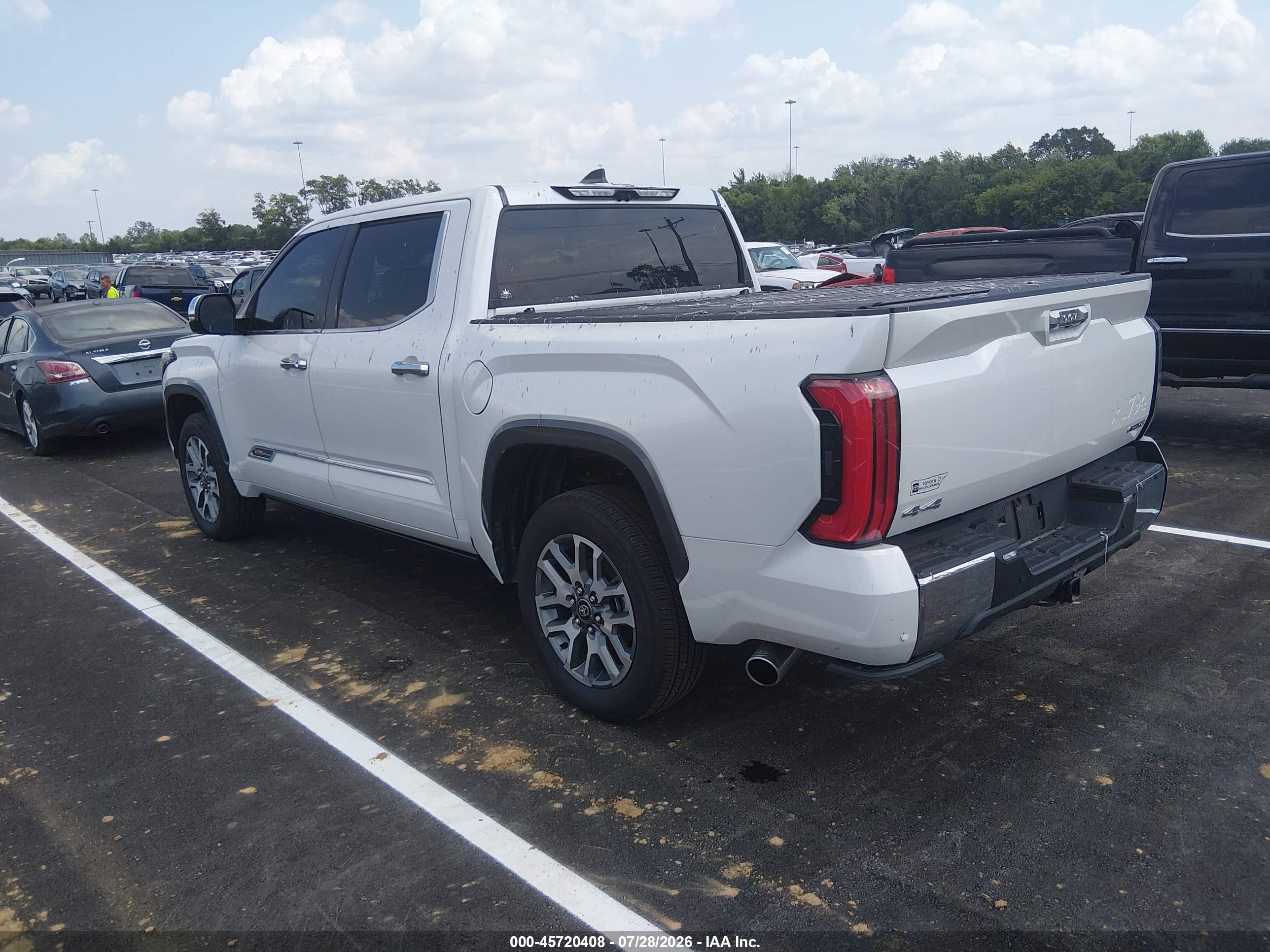 2026 TOYOTA TUNDRA HYBRID