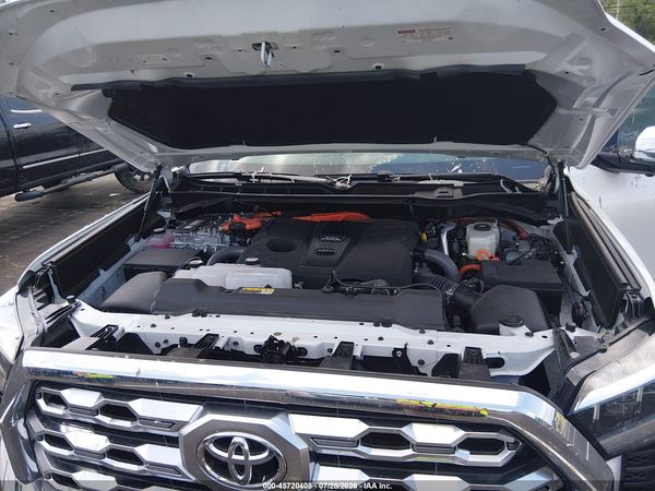 2026 TOYOTA TUNDRA HYBRID