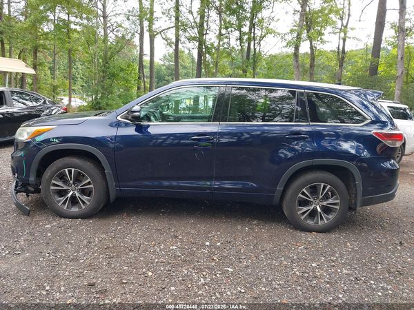 2016 TOYOTA HIGHLANDER XLE V6
