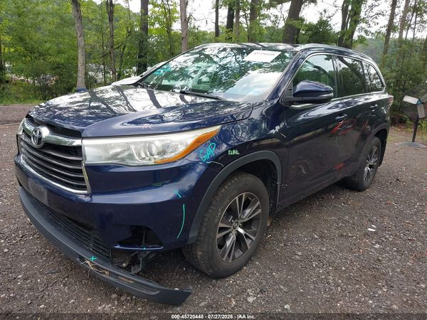 2016 TOYOTA HIGHLANDER XLE V6