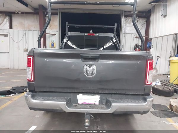 2019 RAM 1500 TRADESMAN  4X2 6'4 BOX