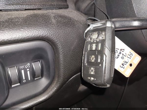 2019 RAM 1500 TRADESMAN  4X2 6'4 BOX