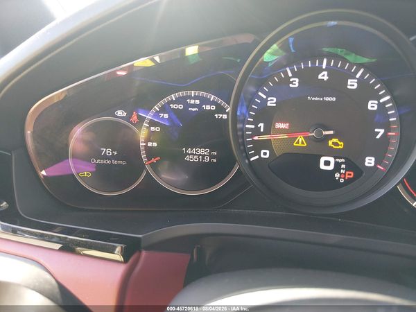 2019 PORSCHE CAYENNE