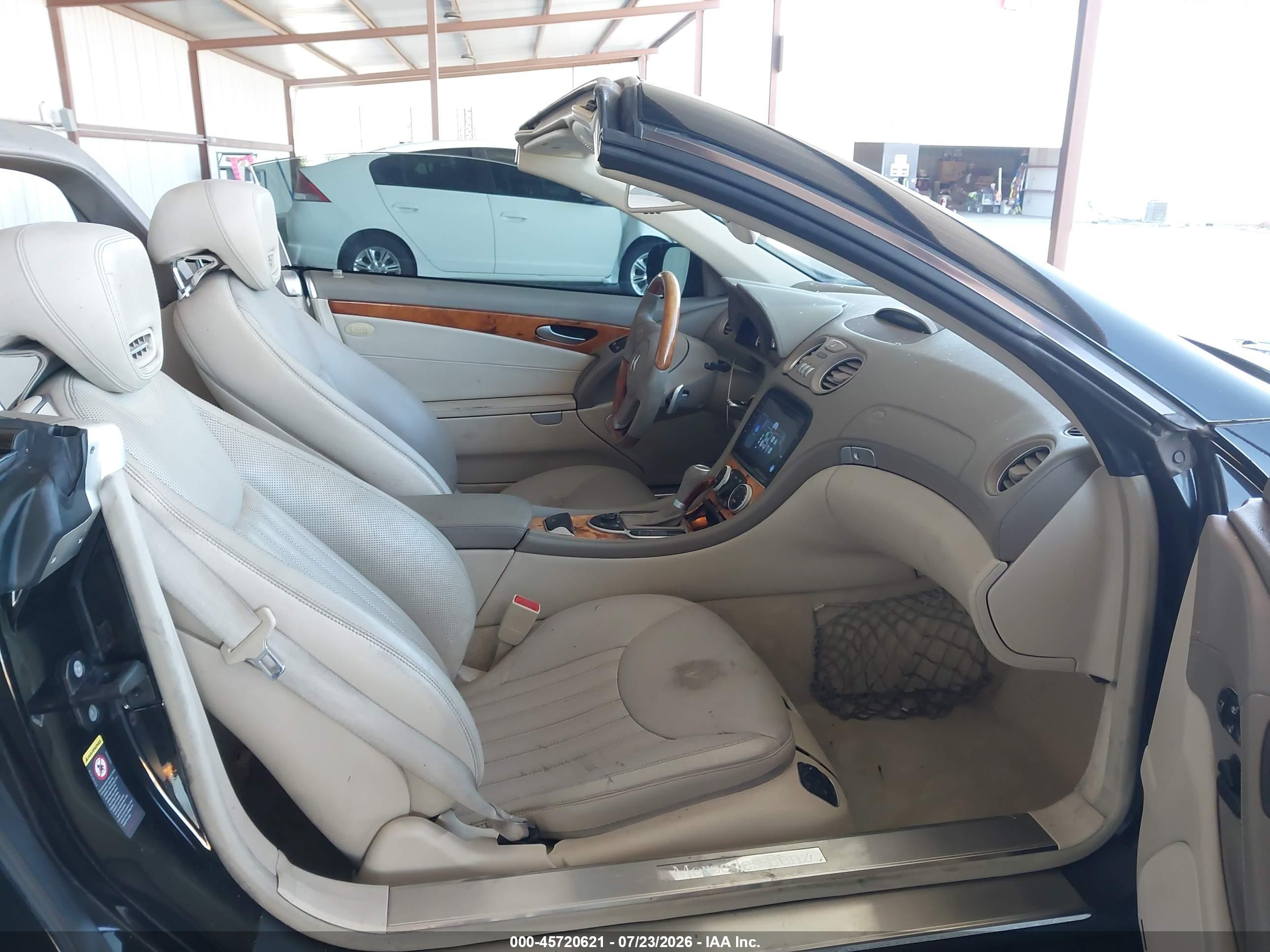 2011 MERCEDES-BENZ SL 550 SL550