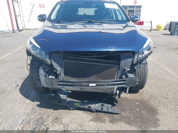 2016 KIA SORENTO 2.4L LX