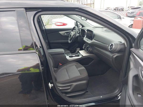 2025 CHEVROLET BLAZER AWD 2LT — I5