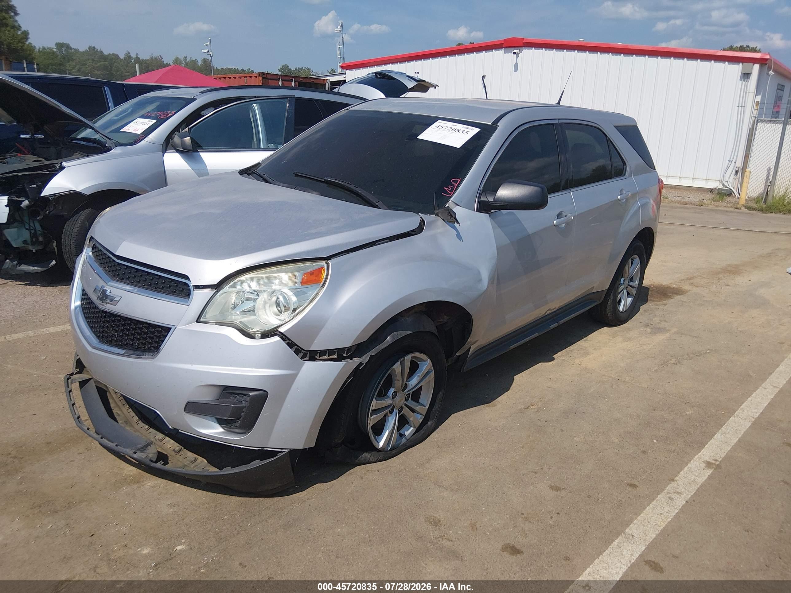 2013 CHEVROLET EQUINOX LS — I2
