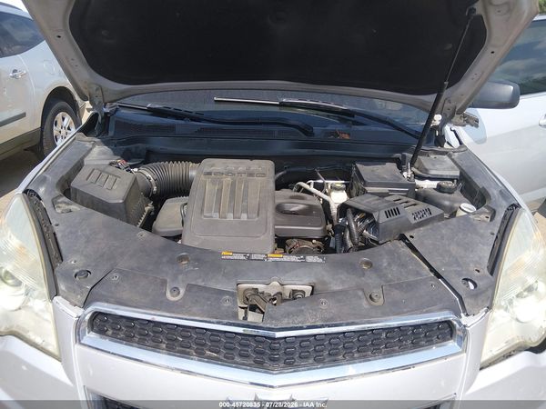 2013 CHEVROLET EQUINOX LS — I10