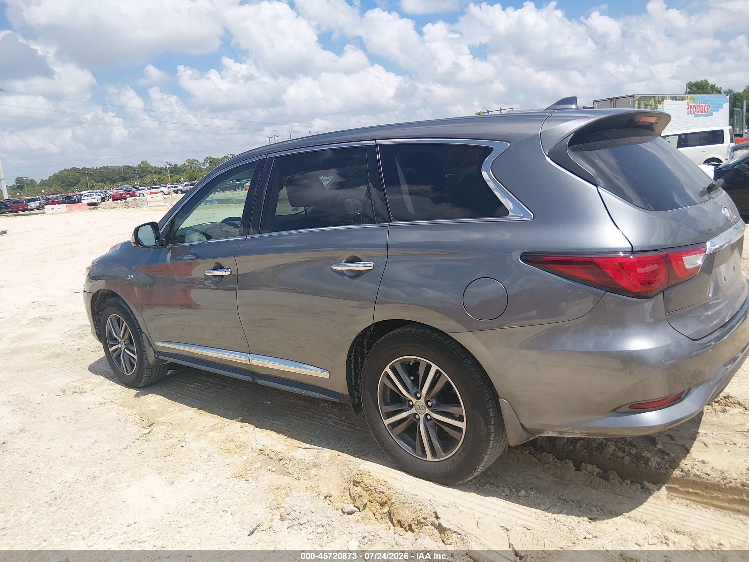 2016 INFINITI QX60