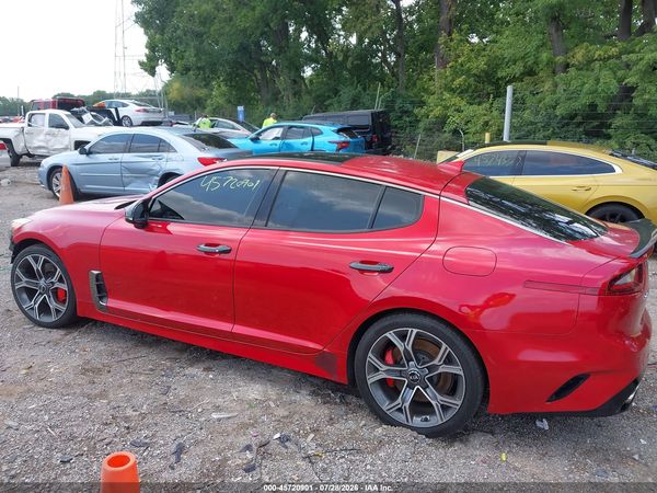2018 KIA STINGER GT2