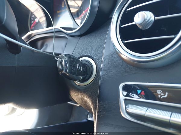 2017 MERCEDES-BENZ C 300 LUXURY/SPORT