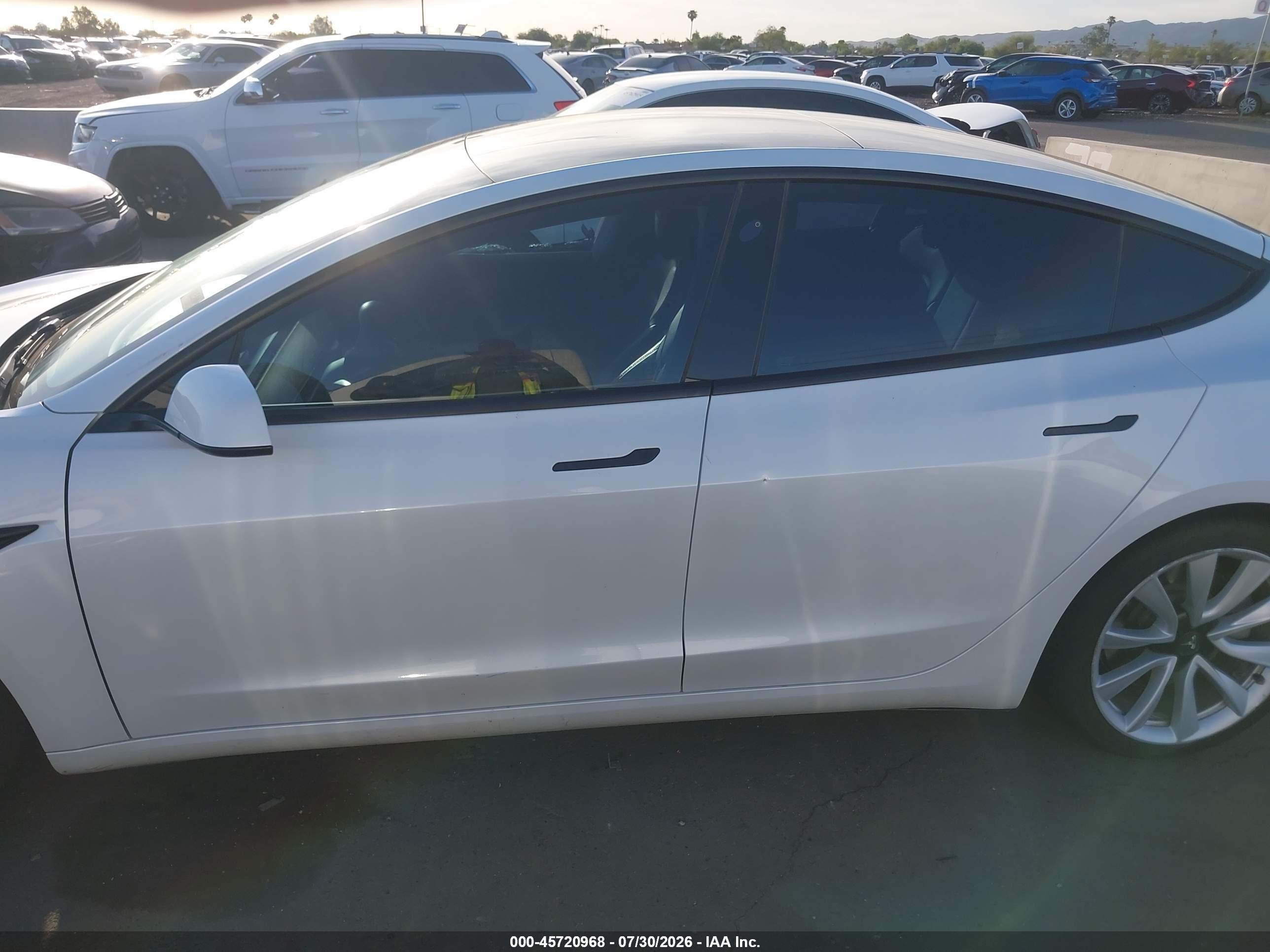 2021 TESLA MODEL 3