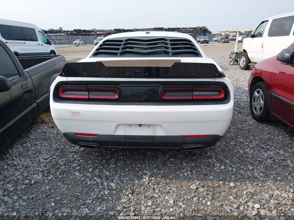 2017 DODGE CHALLENGER SXT