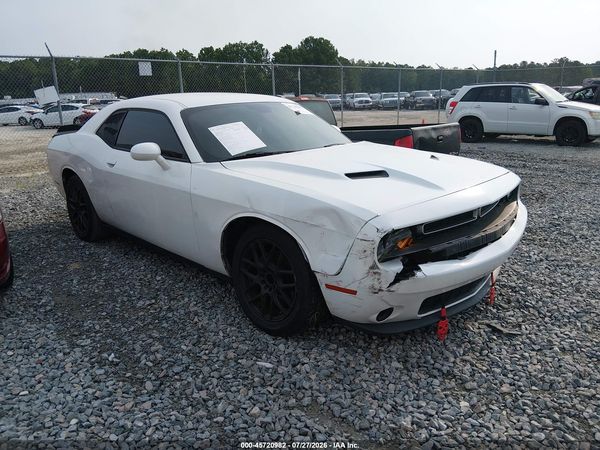 2017 DODGE CHALLENGER SXT