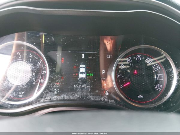 2017 DODGE CHALLENGER SXT