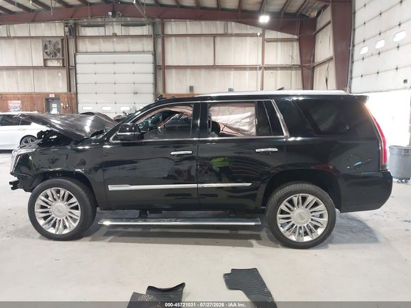 2016 CADILLAC ESCALADE PLATINUM