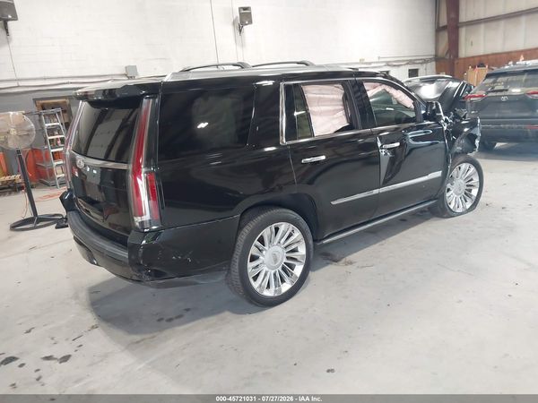 2016 CADILLAC ESCALADE PLATINUM