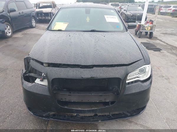2018 CHRYSLER 300 TOURING