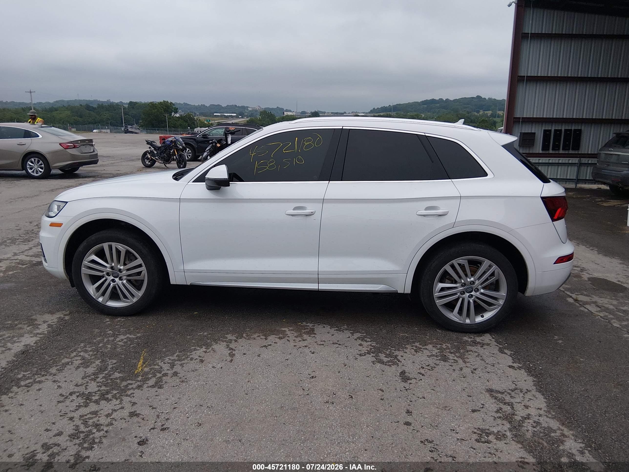 2018 AUDI Q5