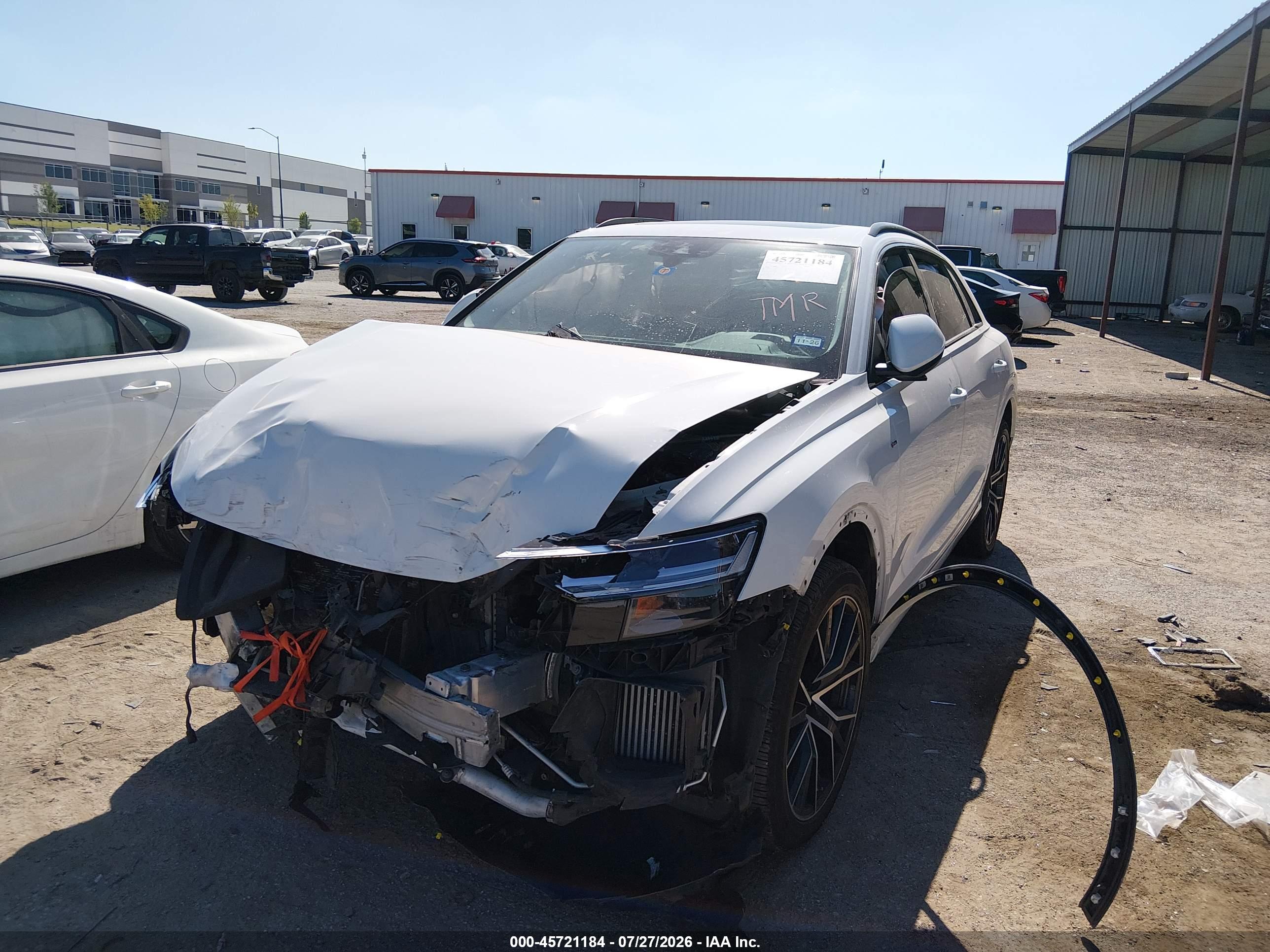 2022 AUDI Q8