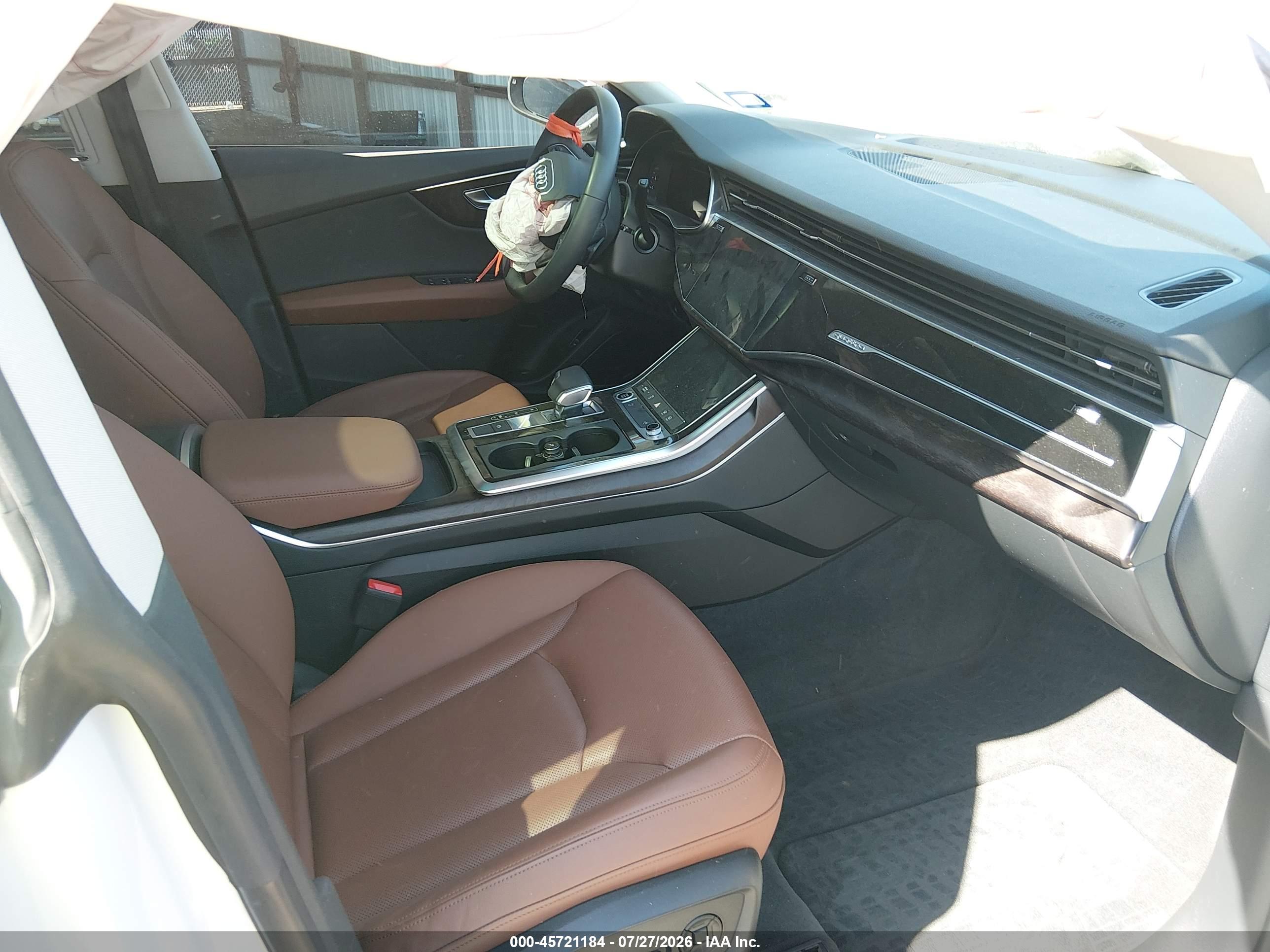 2022 AUDI Q8