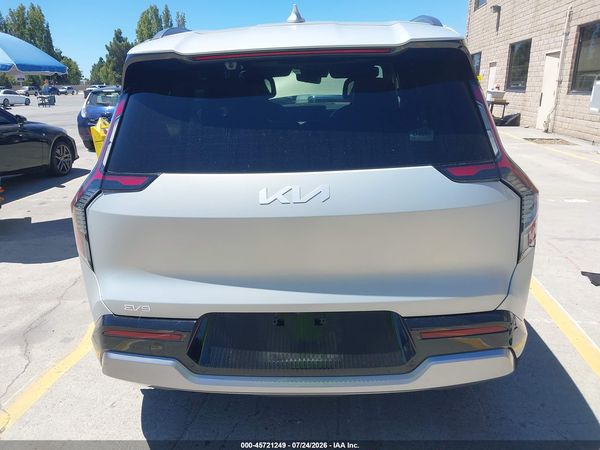 2024 KIA EV9 LAND