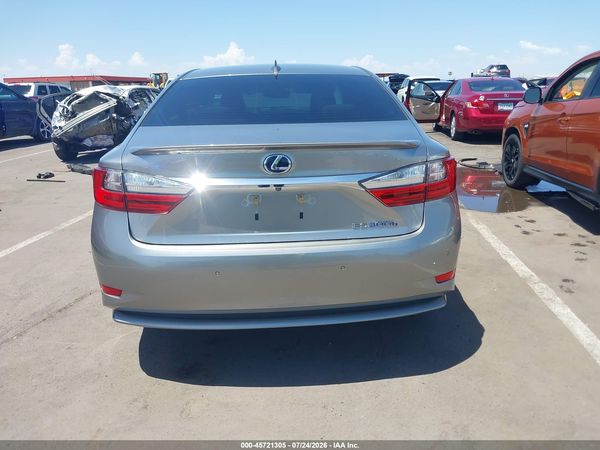 2018 LEXUS ES 300H