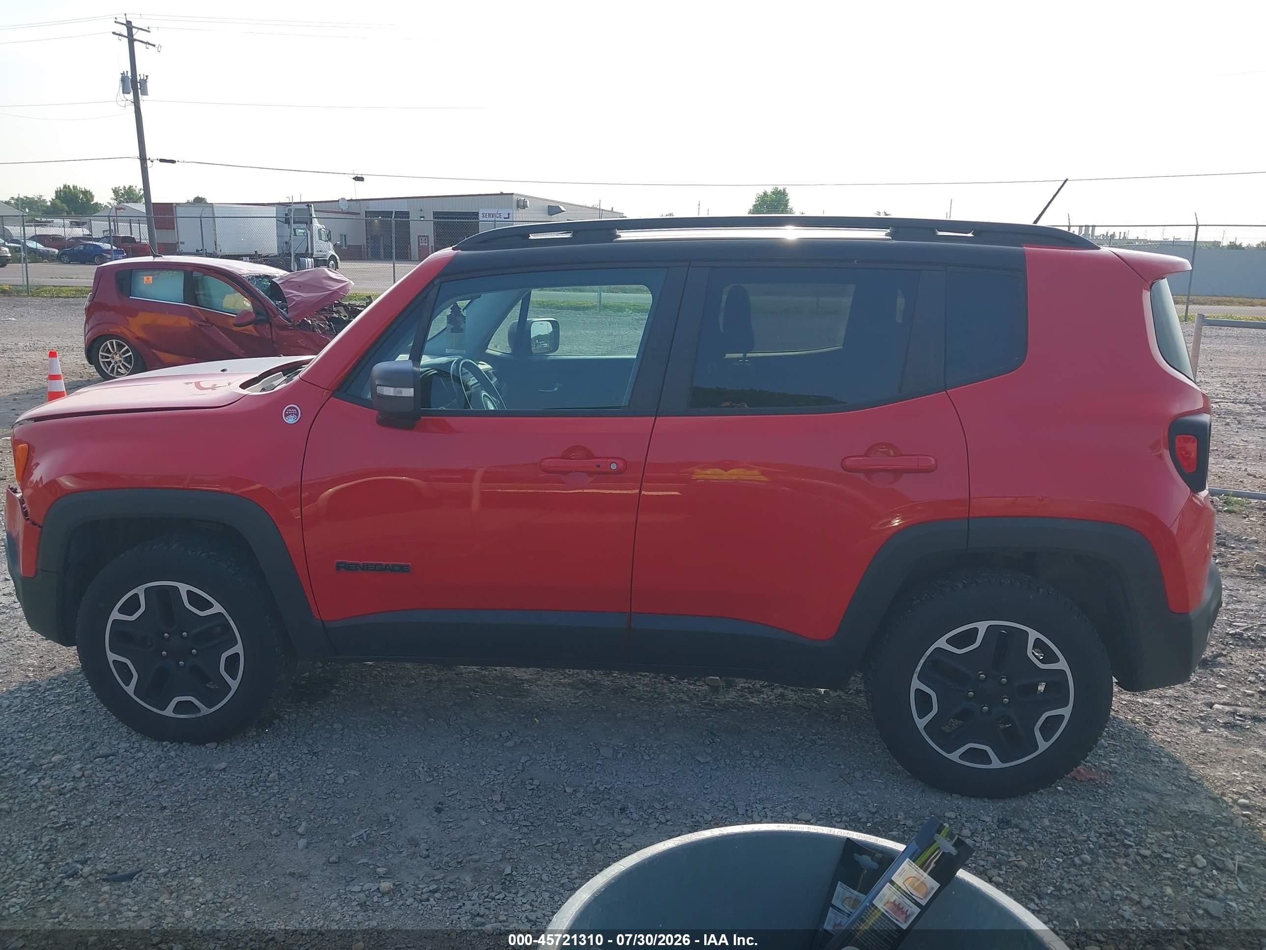 2016 JEEP RENEGADE TRAILHAWK