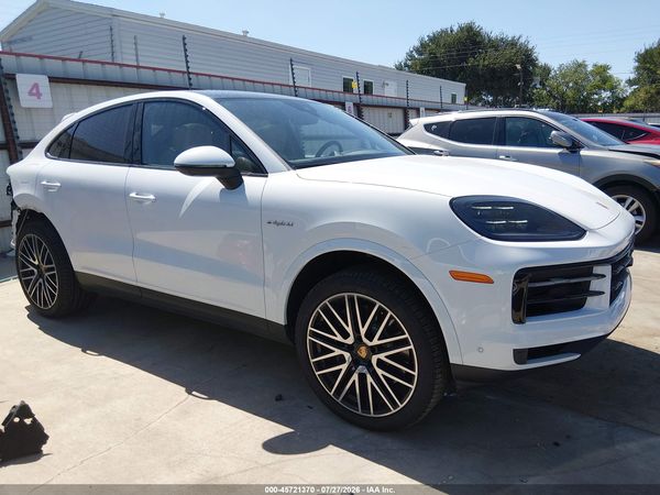 2026 PORSCHE CAYENNE E-HYBRID COUPE