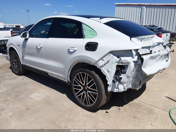 2026 PORSCHE CAYENNE E-HYBRID COUPE