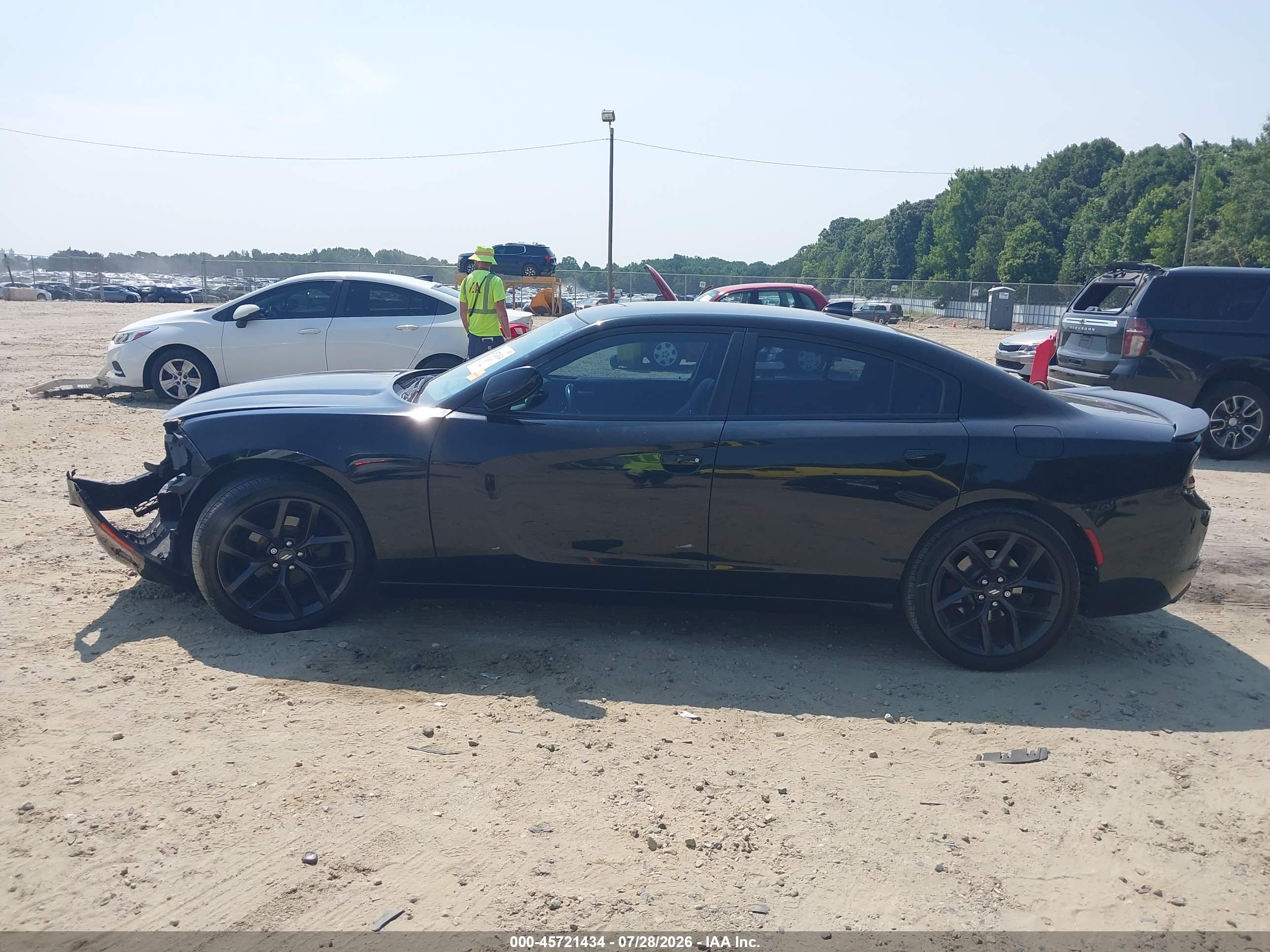 2020 DODGE CHARGER SXT RWD