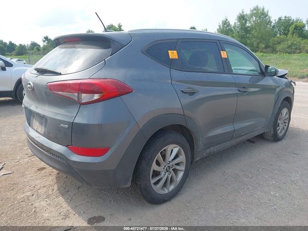 2016 HYUNDAI TUCSON SE