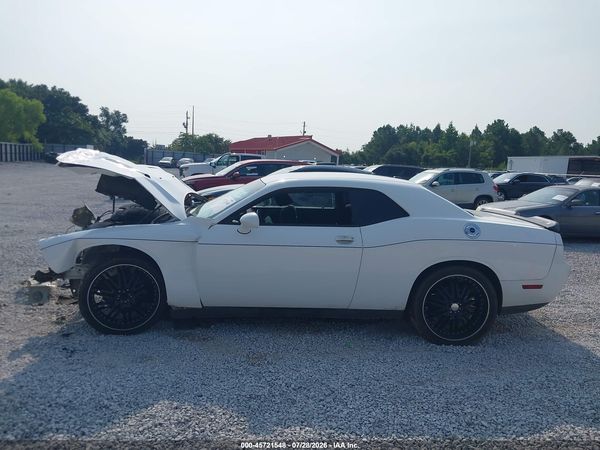 2013 DODGE CHALLENGER SXT