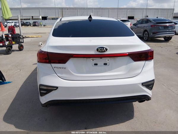 2021 KIA FORTE LXS