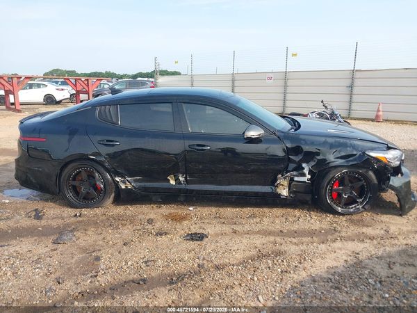 2020 KIA STINGER GT2