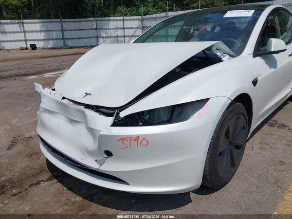 2025 TESLA MODEL 3