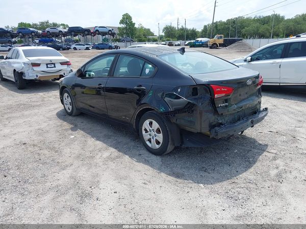 2017 KIA FORTE LX