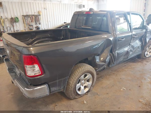 2021 RAM 1500 BIG HORN  4X4 6'4 BOX