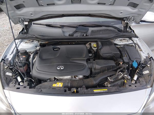 2019 INFINITI QX30 LUXE