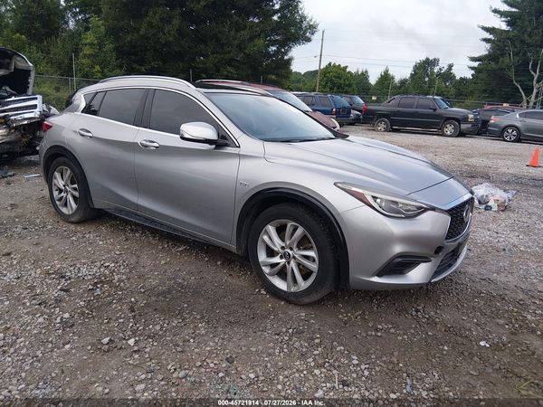 2019 INFINITI QX30 LUXE
