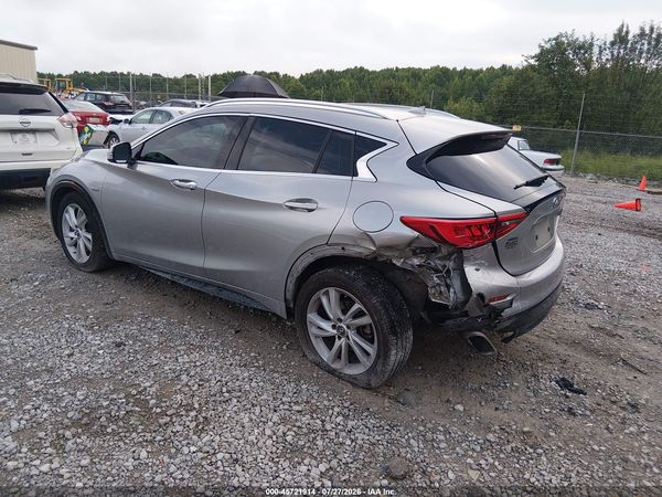 2019 INFINITI QX30 LUXE