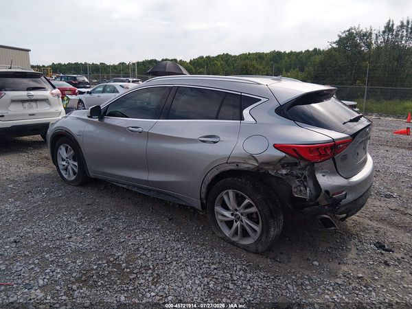 2019 INFINITI QX30 LUXE