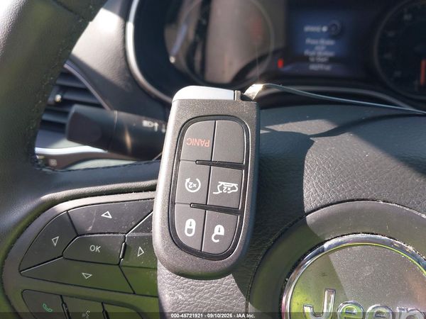 2022 JEEP CHEROKEE TRAILHAWK 4X4