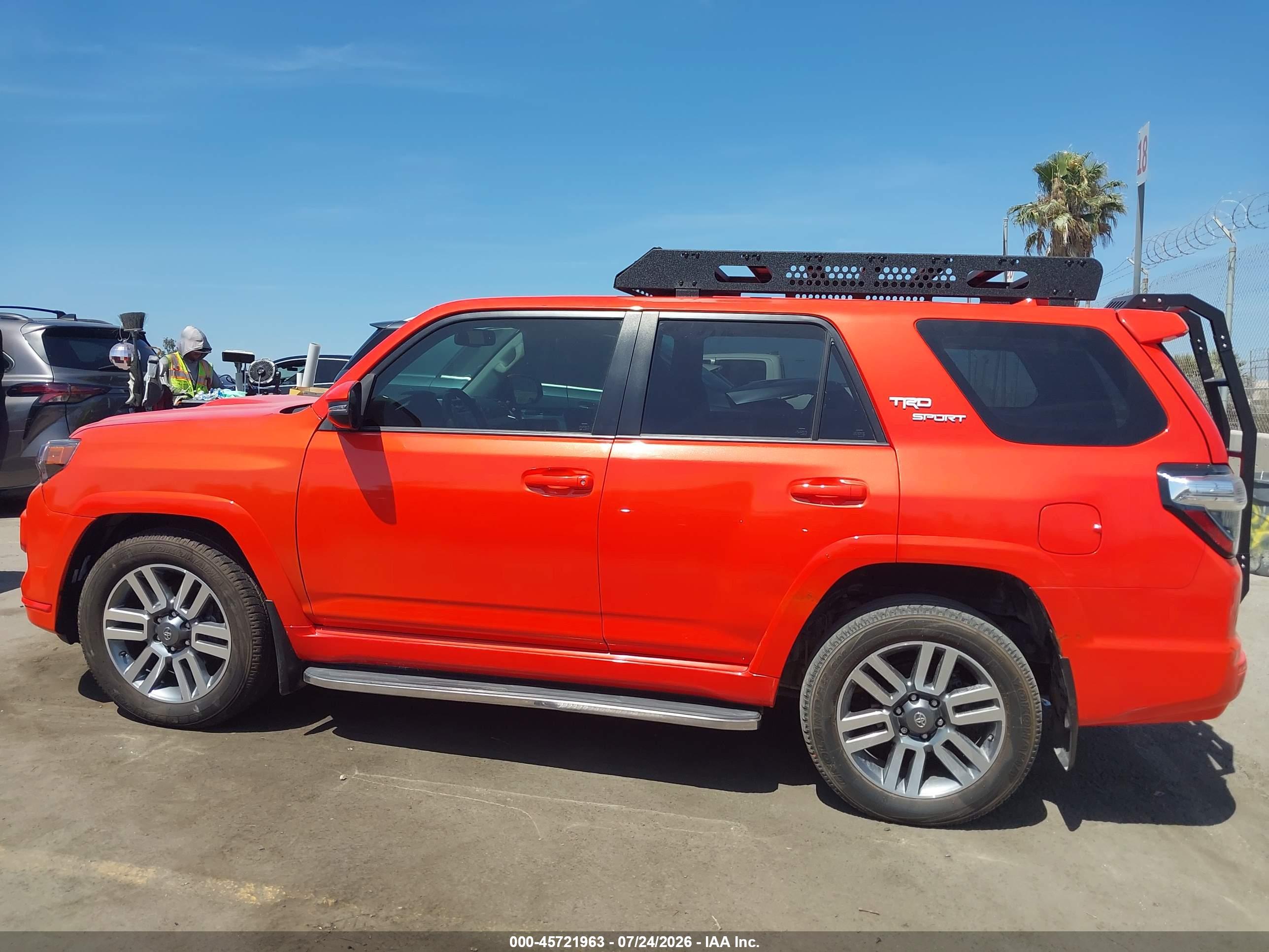 2024 TOYOTA 4RUNNER TRD SPORT
