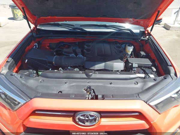 2024 TOYOTA 4RUNNER TRD SPORT