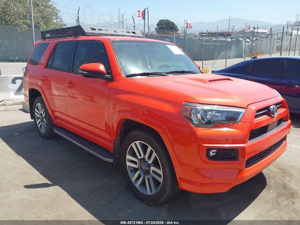 2024 TOYOTA 4RUNNER TRD SPORT