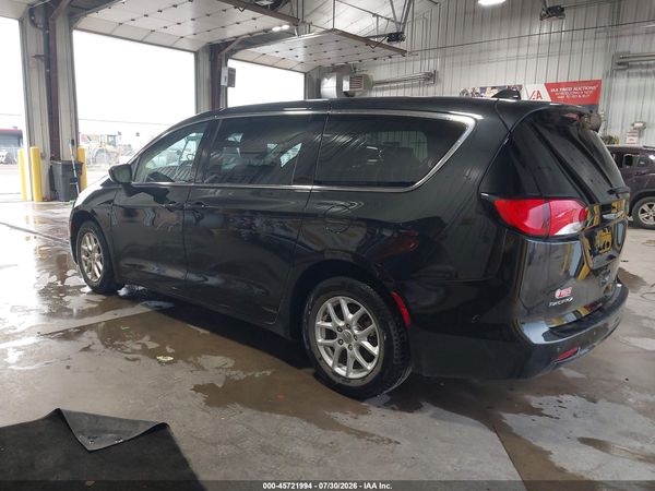 2018 CHRYSLER PACIFICA TOURING — I3