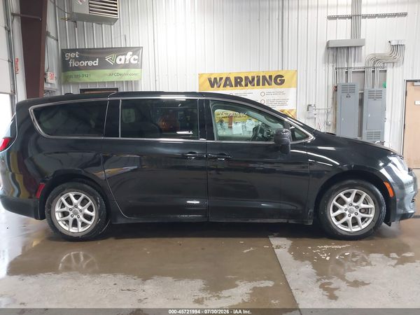 2018 CHRYSLER PACIFICA TOURING — I116