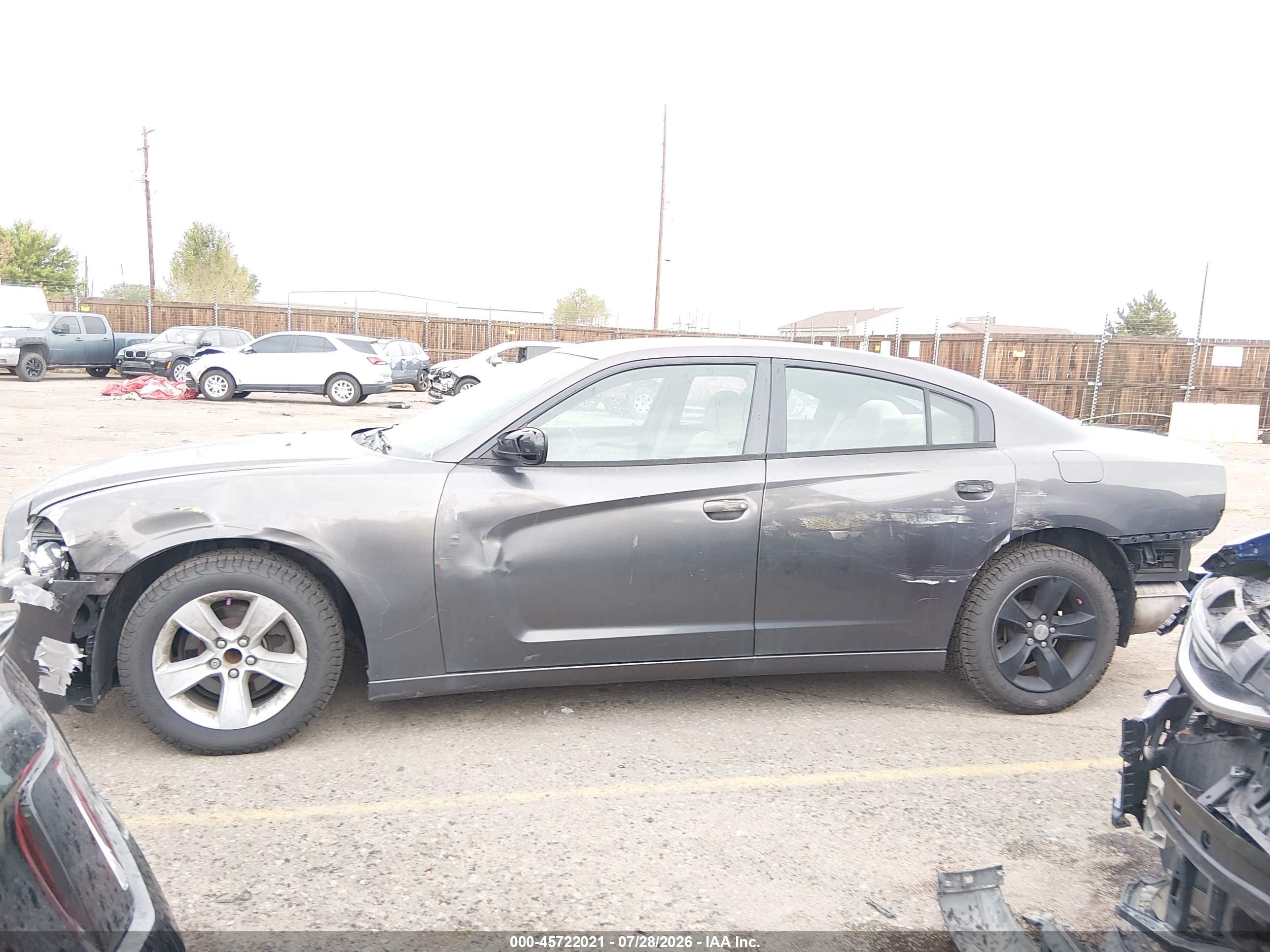 2014 DODGE CHARGER SE