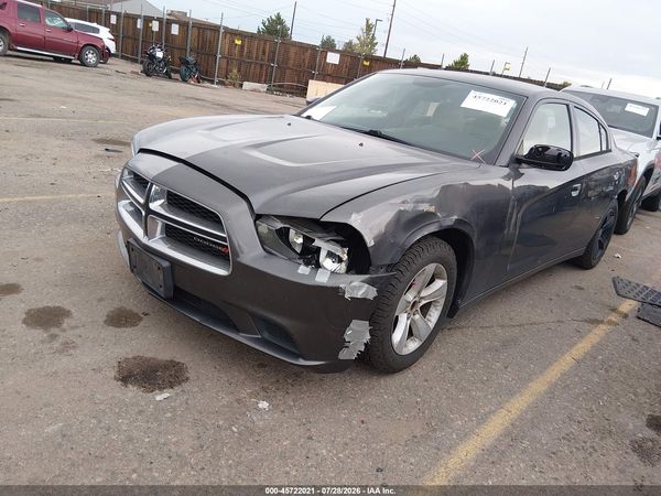2014 DODGE CHARGER SE